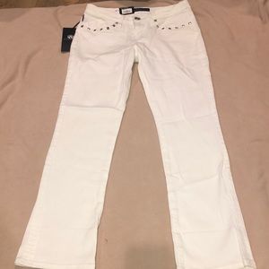 NWT Rock & Republic White Capri Jeans